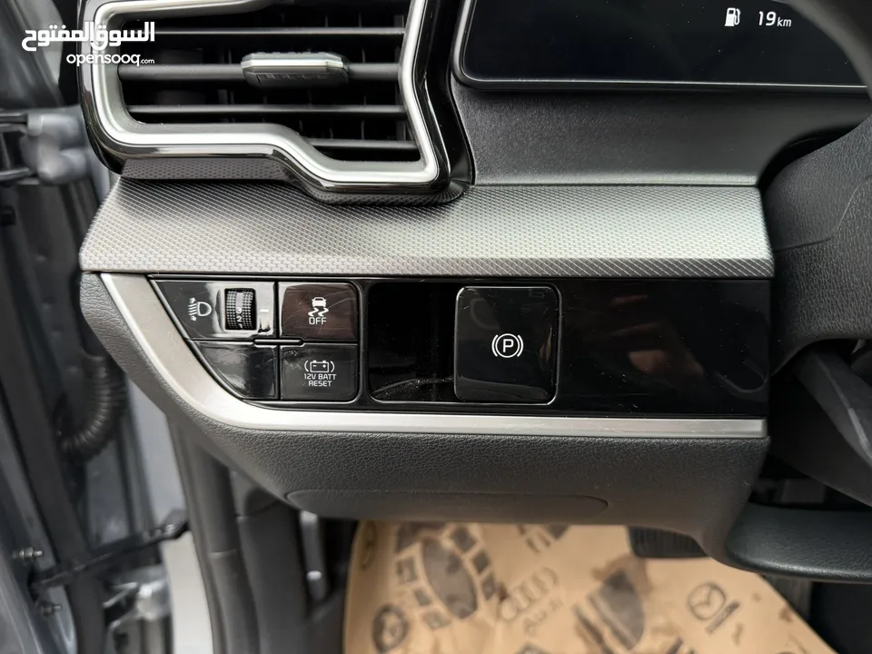 كيا سبورتاج ترخيص 2022 محرك 1600 هايبرد   جير أوتوماتيك 240 حصان