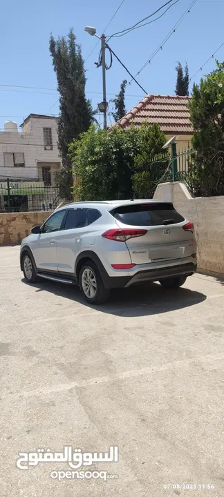 Hyundai Tuscan 2016