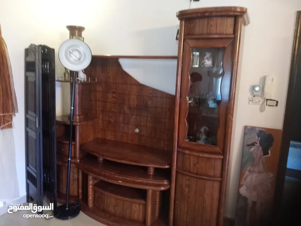 اثاث بيت كامل بحالة جيدة للبيع (السعر قابل للتفاوض، ويمكن البيع بشكل فردي)