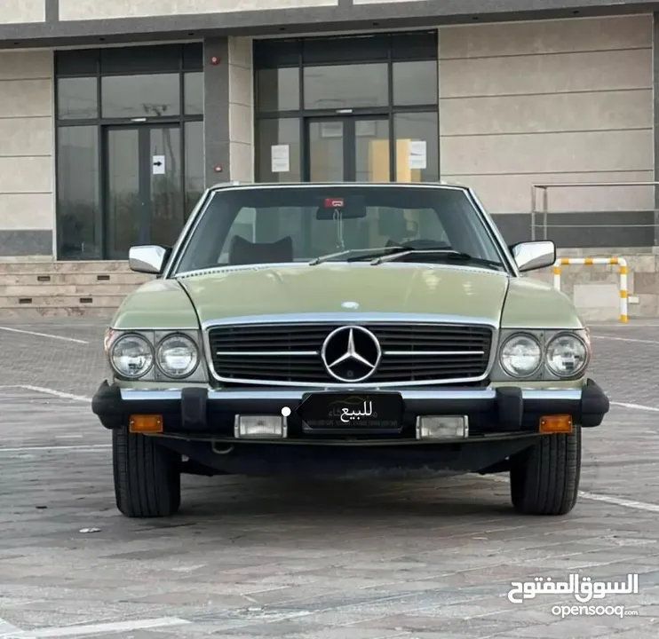 Impeccable 1976 Mercedes coupe   مرسيدس كلاسيك للبيع
