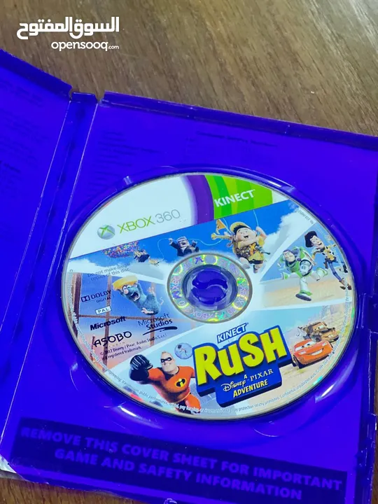 8 سيديهات xbox للبيع بحال الوكاله مع كاميرات ادفع بحق الله وشيل