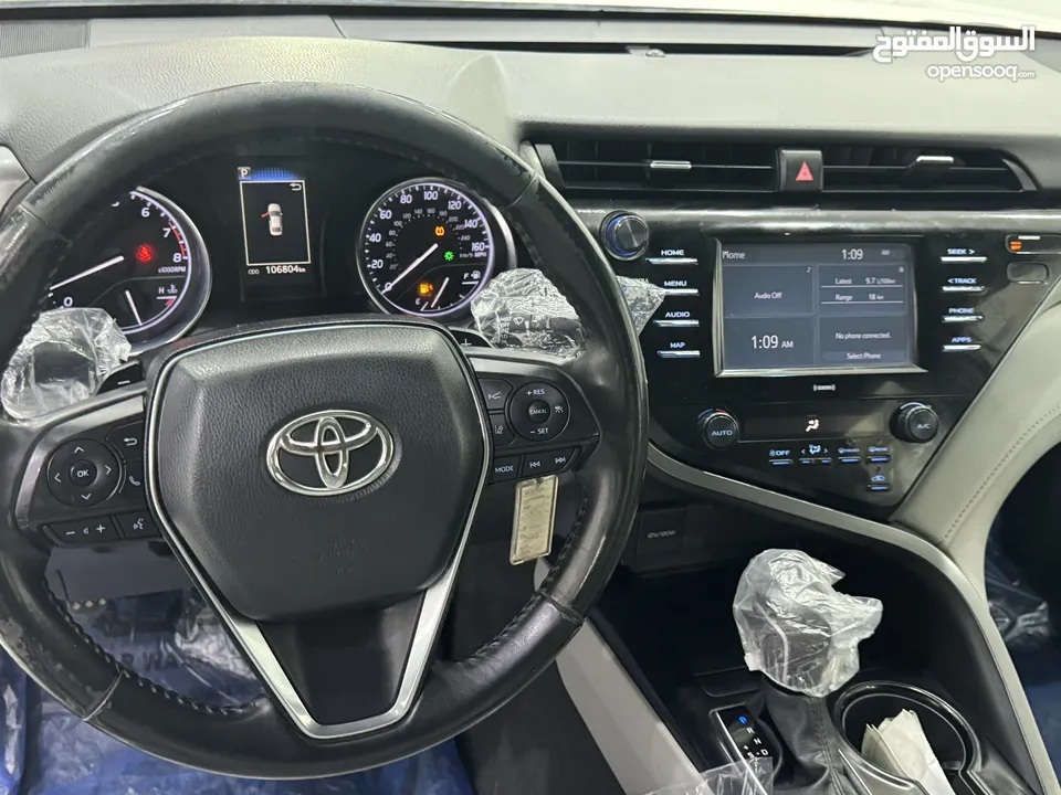 Toyota Camry SE 2020 model
