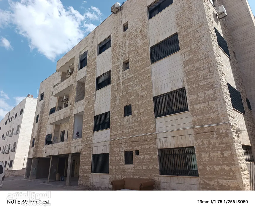 عمارة للبيع تلاع العلي خلف مطعم جبري شارع الجاردنز منطقة جميلة و هادئة