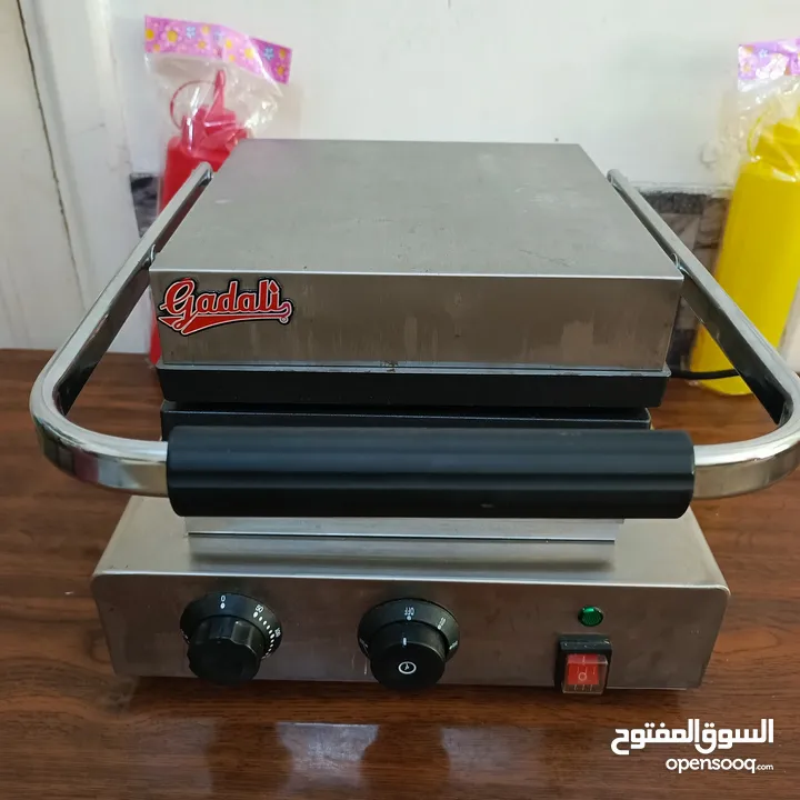 الة وفل و الة كريب