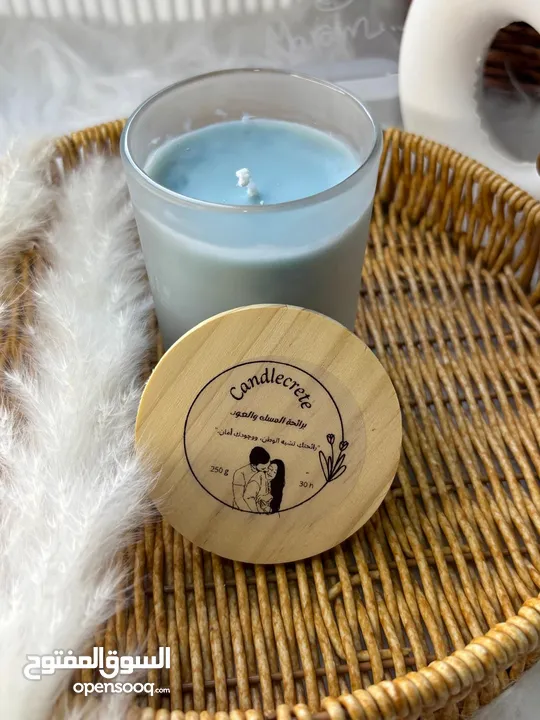 شموع معطرة وهدايا حسب الطلب