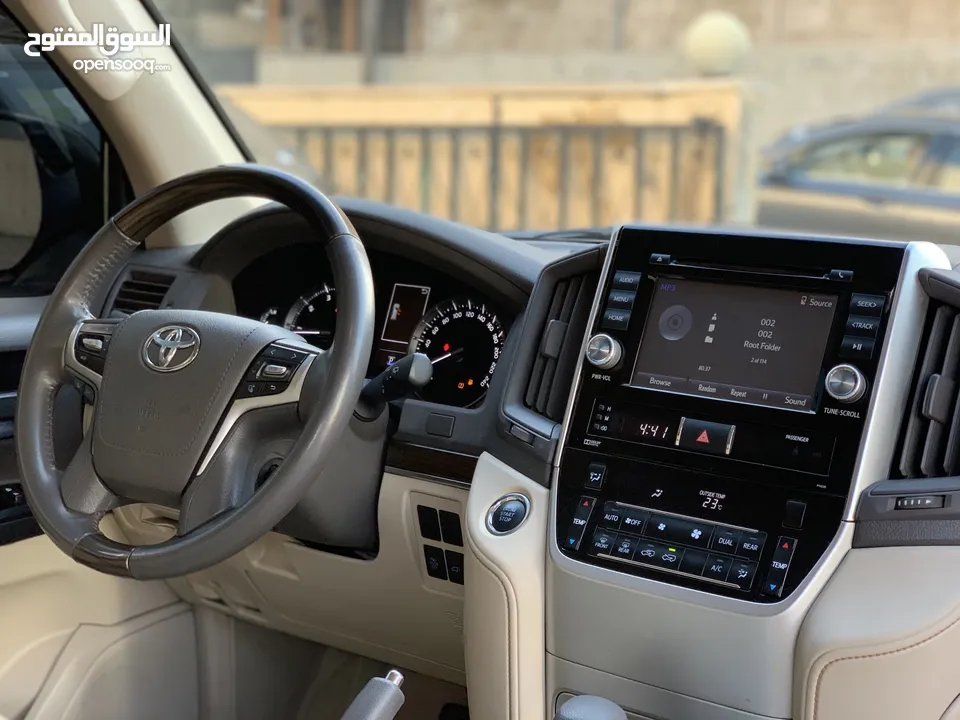 Land cruiser GX-R grand touring 2019