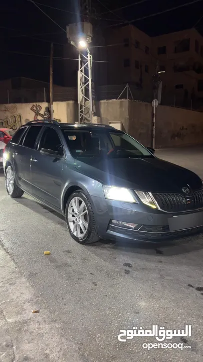 سكودا اكتافيا موديل 2018 بالرخصه