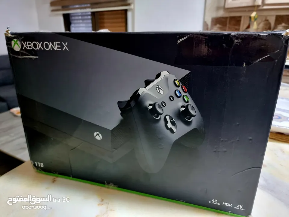 XBOX ONE X 4K UALTRA 1TB  الرجاء عدم الاحراج السعر من الاخر و الجهاز بستاهل اكثر من هيك