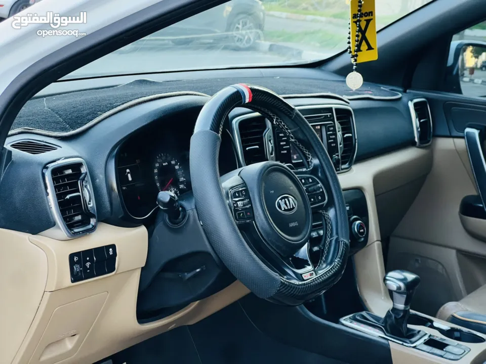 KIA SPORTAGE GT LINE