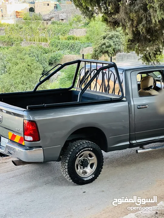 DOG RAM  2011-2012 3500 HEAVY DUTY محرك : 6700Cc عدد الأحصنة : 350hp امكانية البيع دفعة وشيكات