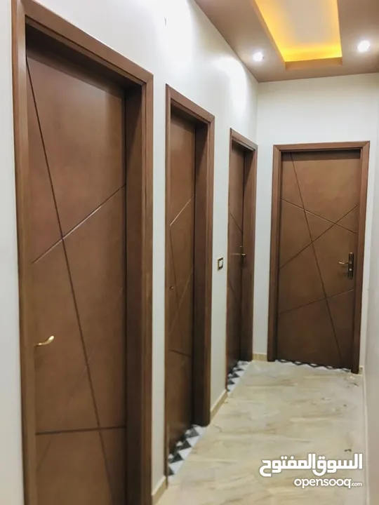 دهانات أخشاب احترافية – جمال يدوم ولمسة فنية مميزة!"