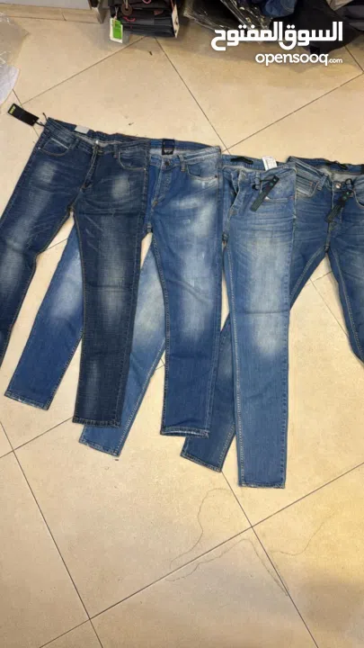 سعر مغري7شيكل بالطين جينز رجالي عداد400 جاكيتات عدد200 قمصان عداد200