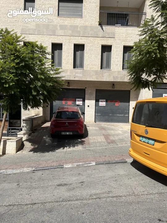 محلات تجارية للإيجار