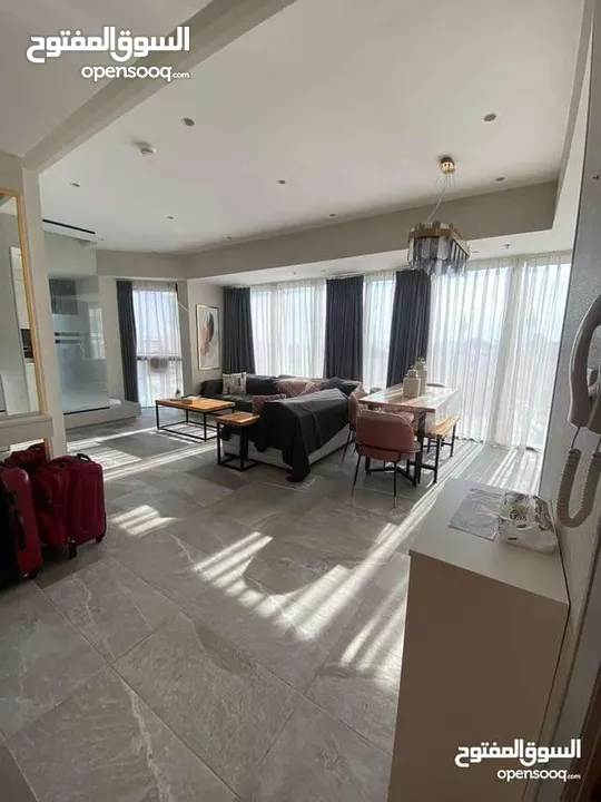 شقة فندقية متميزة للإيجار في برج داماك-العبدلي بخدمات فندقية  damac tower in abdali