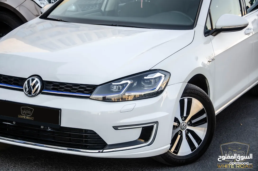 Volkswagen E-golf 2019  السيارات بحالة ممتازة جدا و ممشى ما يقارب ال 25,000  كم