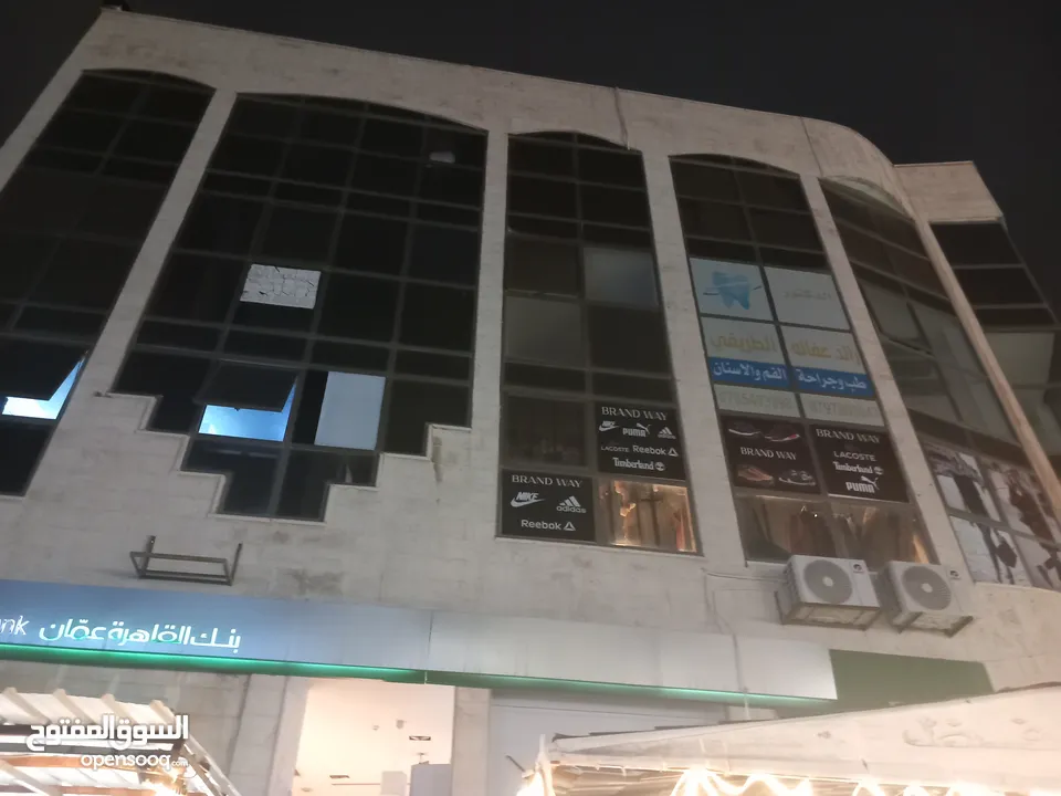 مكاتب للايجار موقع  مميز في السوق بانورما موقع  المجمع مميز جدا قريب من الخدمات منطقه حيويه