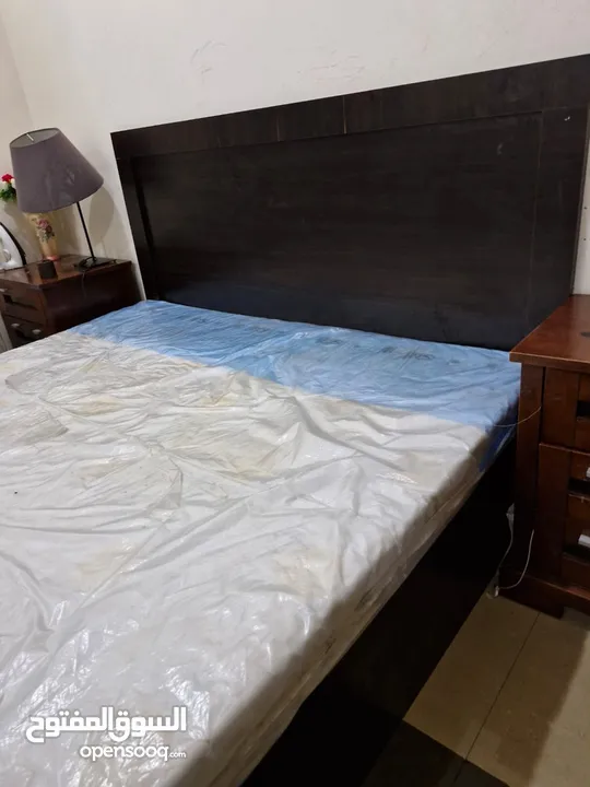 One Original Strong Wooden King Size Bedroom Set with Medical Mattress is for Sale