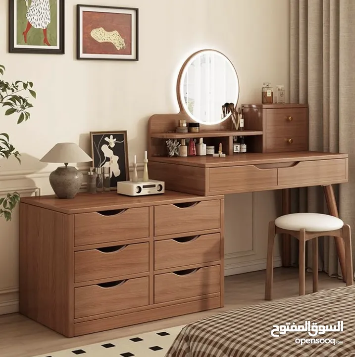 خزانة بتصميم كلاسيكي