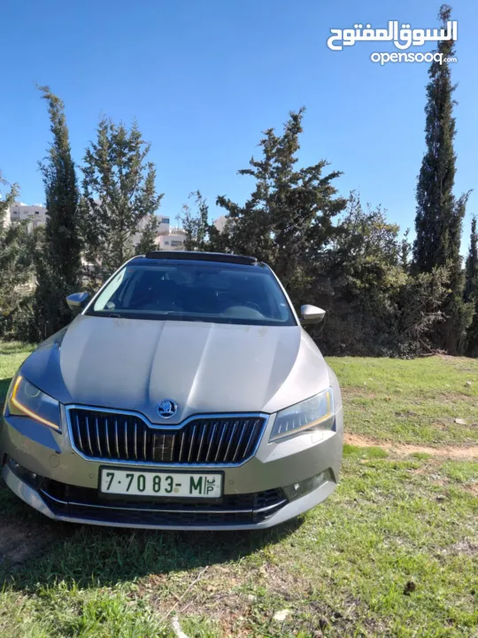 سكودا سوبيرب  2019 4/4 280 حصان بانوراما فل اضافات المحرك لجديد اقتصادي 4وضعيات قياده