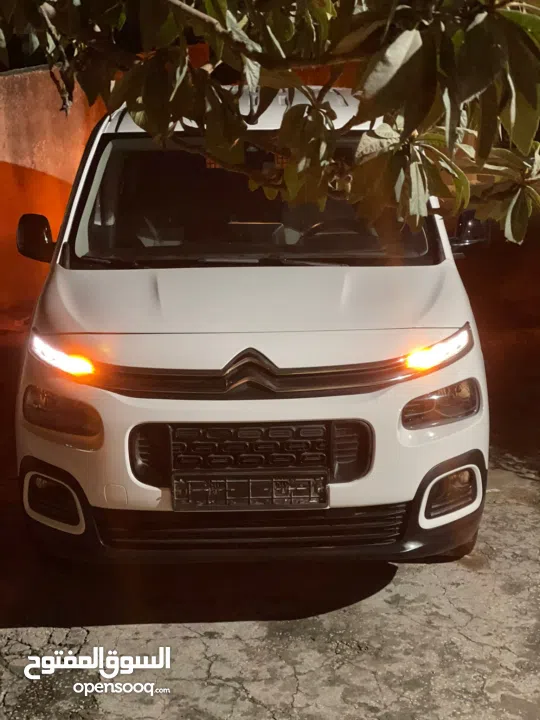 ستروين بارلنجو 22