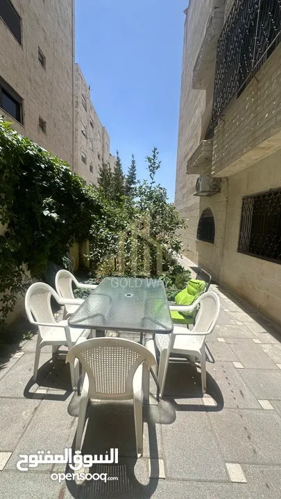 شقة مميزة للبيع في موقع مميز في الرابيه شبه أرضيه 180م بتشطيبات راقية / ref 9533