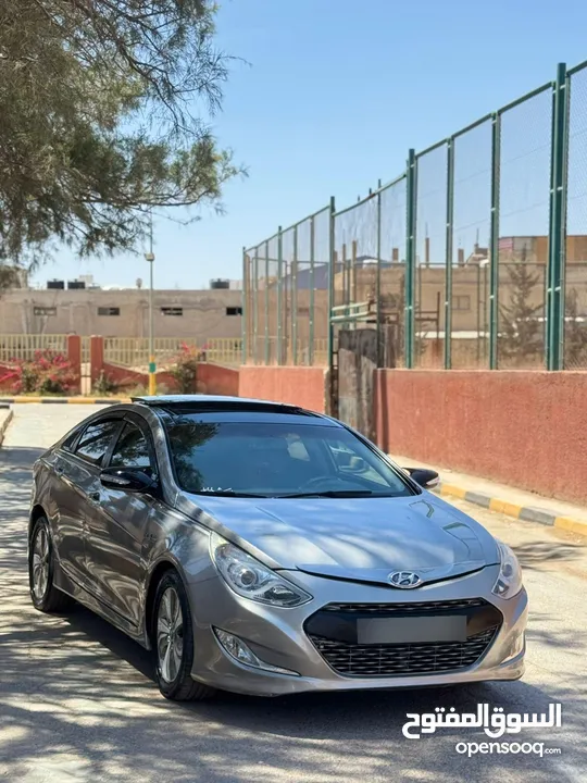 هونداي سوناتا 2012 فل الفل مع البانوراما بحاله الوكاله