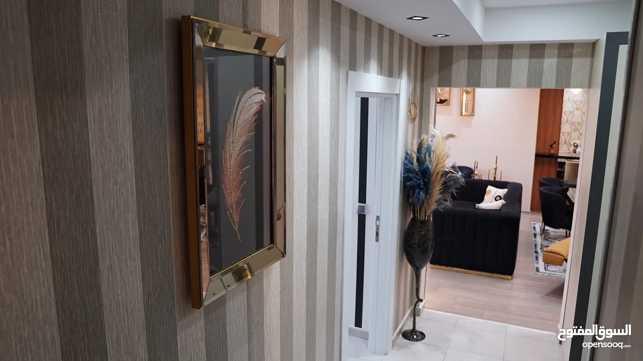 شقة فاخرة جداً مطلة على البحر والبحيرة في اسطنبول