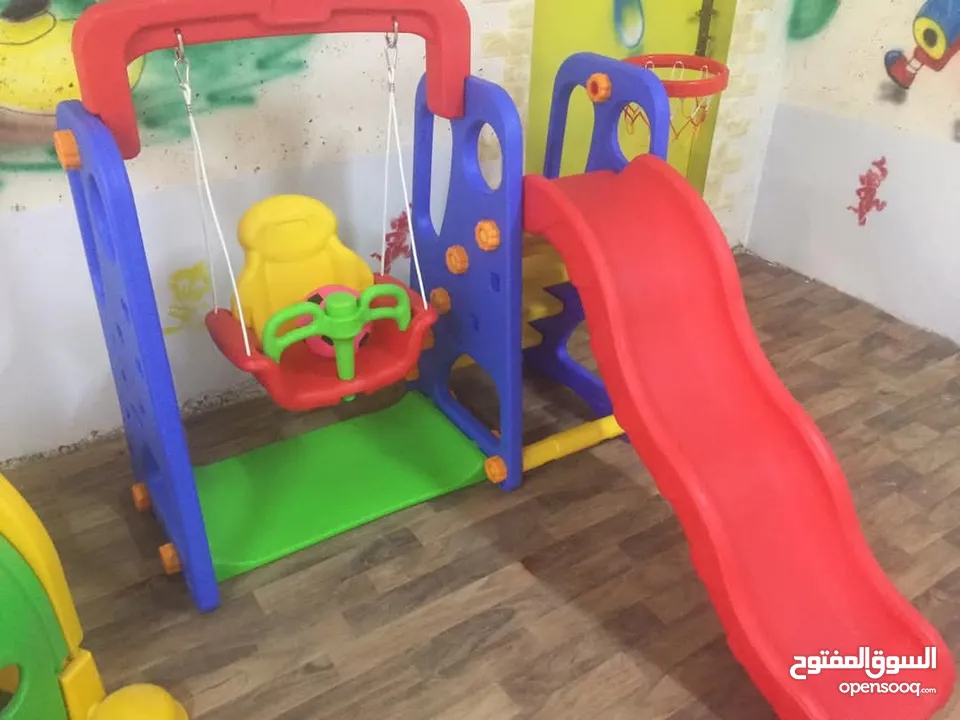 العاب خارجية سيفتي بالوان جذابة مراجيح وسحاسيل