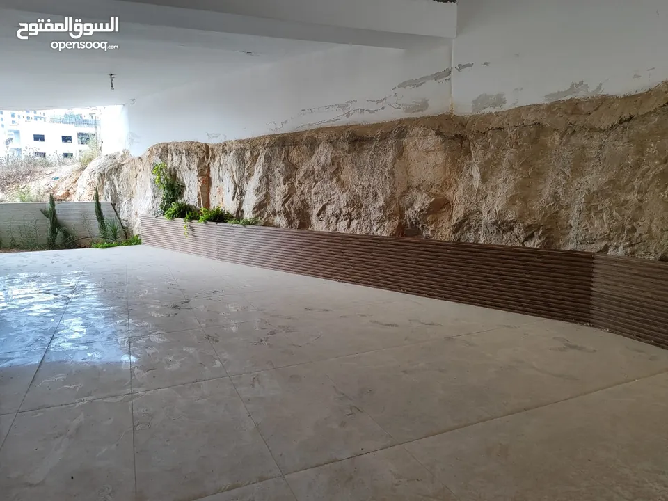 شقة فاخرة للبيع – الطيرة / امتداد شارع المطل