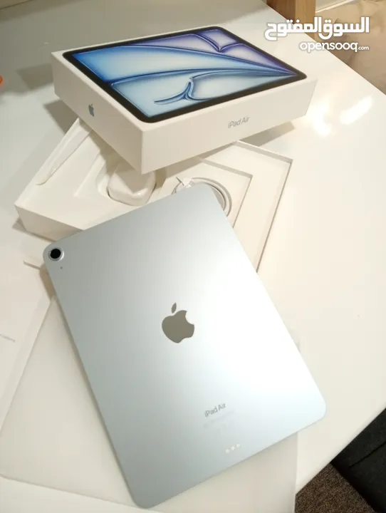 iPad Air 2024 – قوة وأداء بلا حدود   iPad Air 2024 – جهاز لوحي أم لابتوب؟ القرار لك!