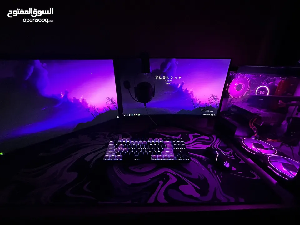 Pc Gaming setup (everything in pic is included)