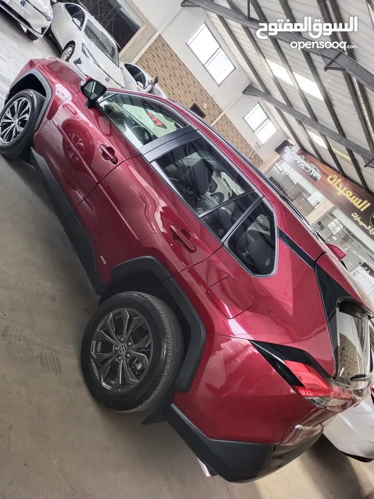 TOYOTA Rav4 2022 XLE Premium -hybrid  تويوتا راف فور(( 2022 )) ليثيوووم هايبرد دفع رباعي صنف XLE PRE