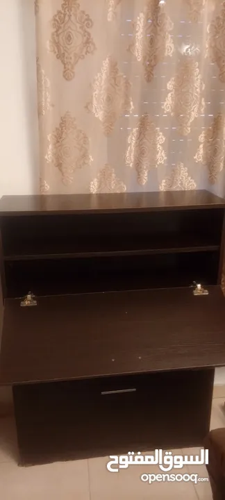 خزانه احذيه ممتازه بحال الجديد لون بني