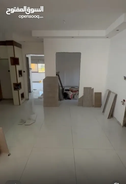 واثق المصري