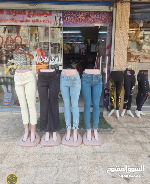 محال تجاريه 3 ابواب للملابس الجاهزة للبيع