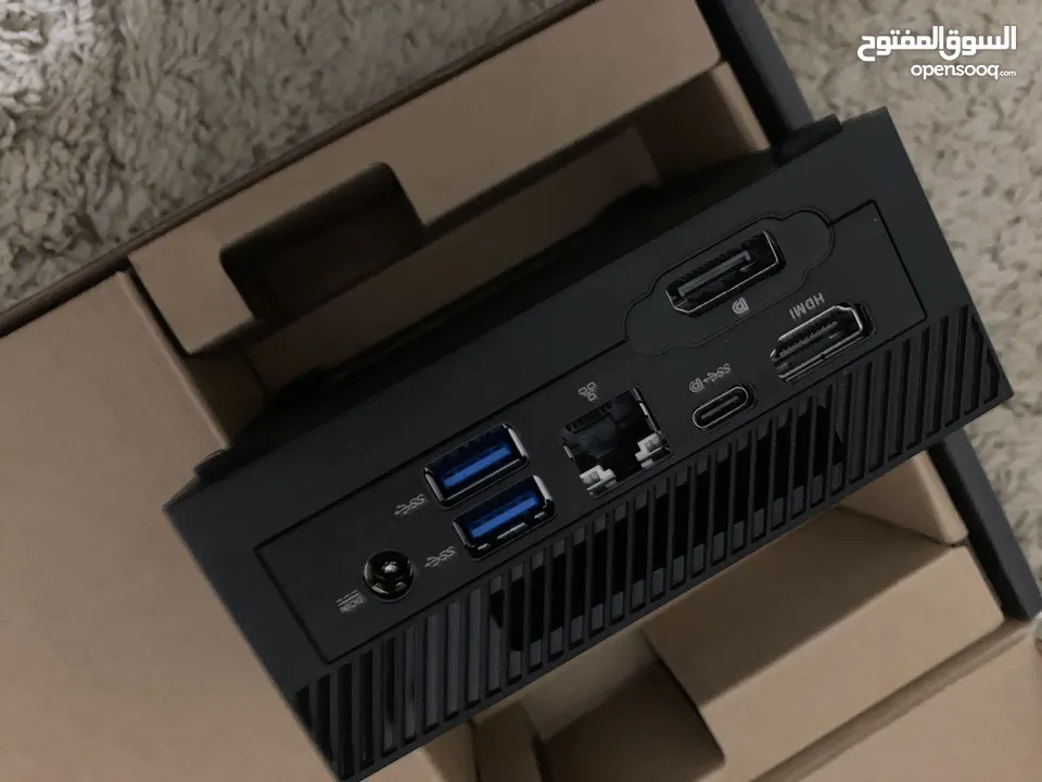 ASUS PN62S Mini PC Intel 10Gen Core i7-10710U
