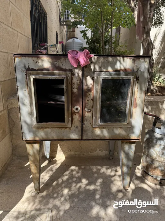 فرن للبيع