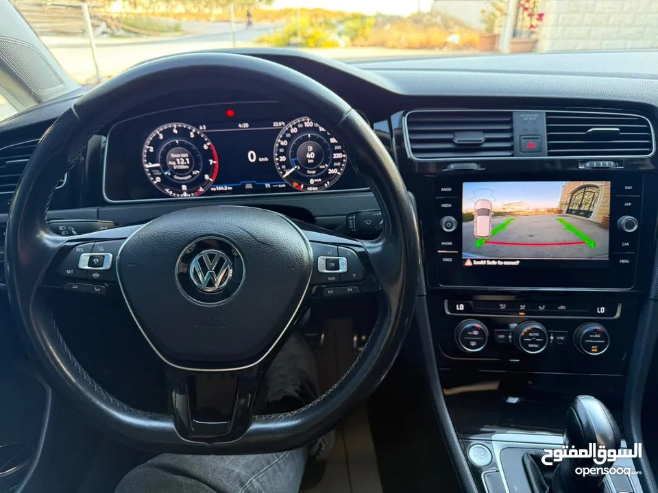 جولف 2020 بصمه وعدادات ديجتال ولا غرام بويه ماطور 1.5 عداد قليل سياره مميزه iq.drive بالسعر المميز