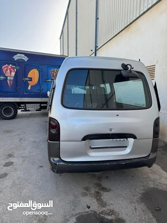 باص h100 للبيع