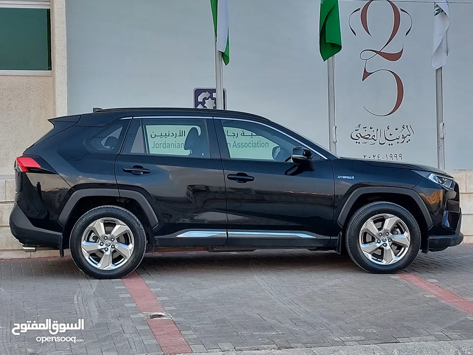تويوتا راف فور 2021 وارد و صيانة و كفالة الوكالة الأردنية المركزية // مميزة جدآ