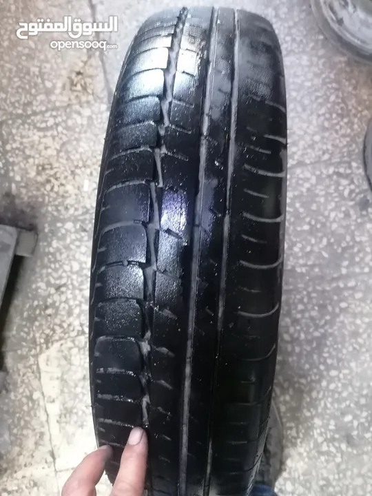 متاح اطارات بروجستون