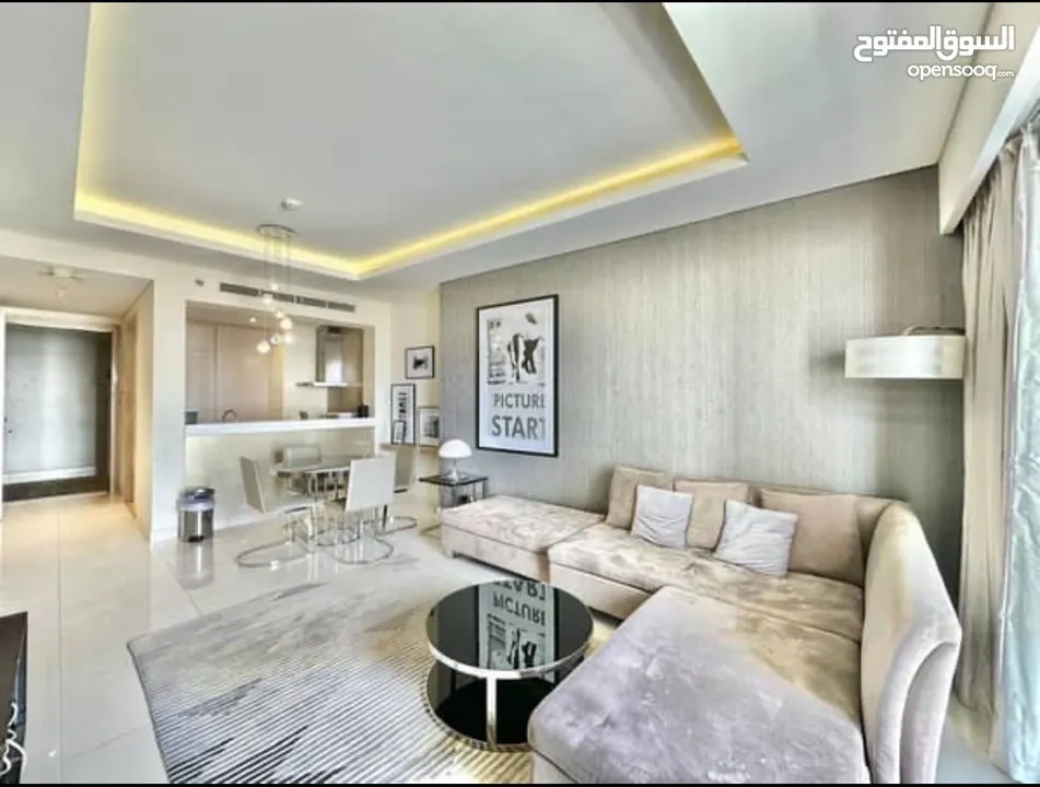 شقه تضمن لك اسلوب حياه جديده غرفه وصاله بمساحه كبير وموقع ولا اروع والسعر ممتاز غير قابل للمنافسه