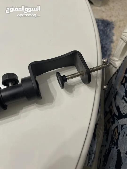 Microphone stand ذو جودة ممتازة