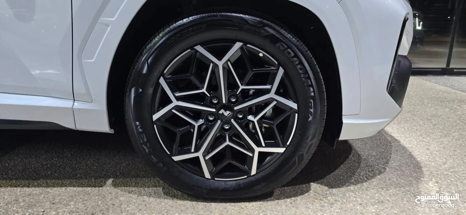 13,000km Hyundai Tucson Hybrid N Line  2024