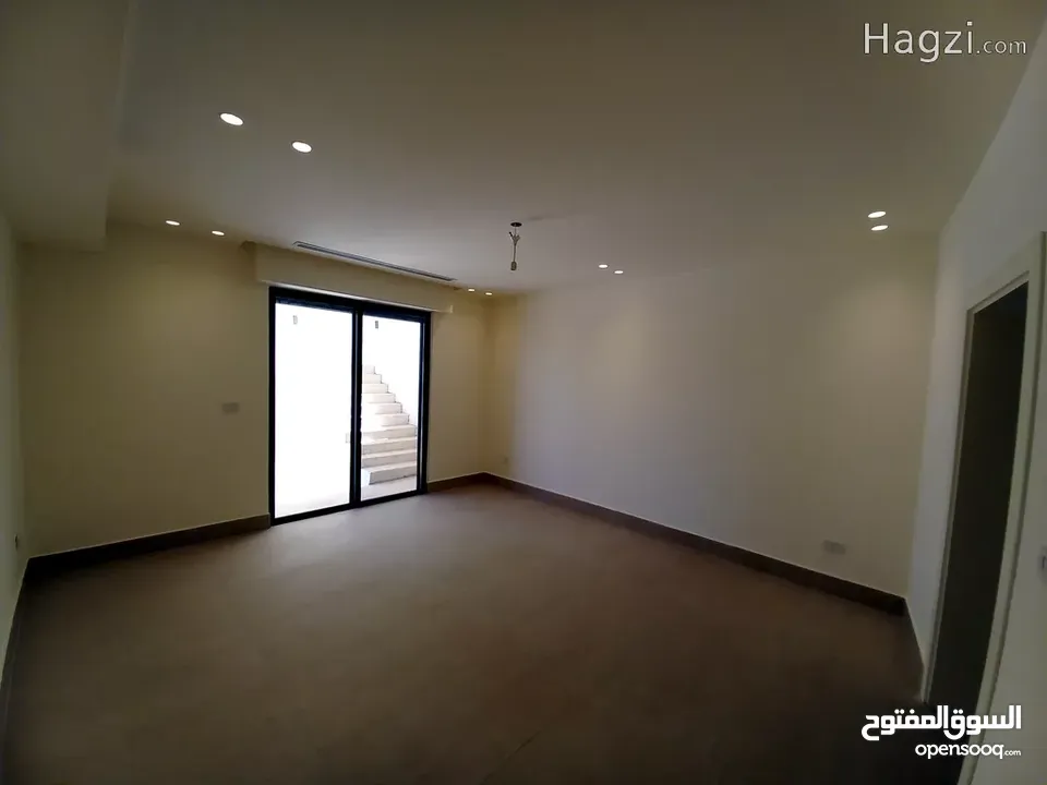 شقة غير مفروشة للإيجار 220م2 ( Property 16544 ) سنوي فقط