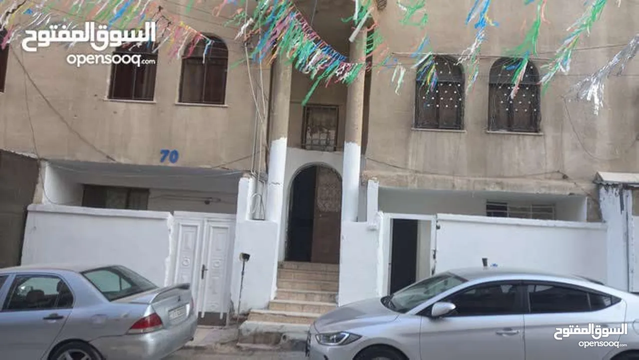 عمارة 3 طوابق 10 شقق للبيع بسعر مغري