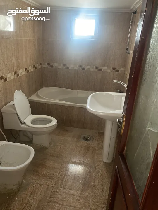 منزل للإيجار استثماري اوسكني