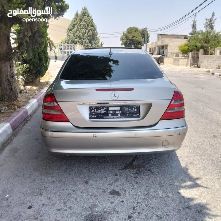 مرسيدس E240