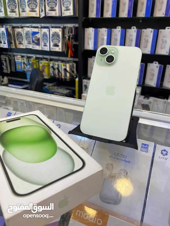 IPHONE 15 شرق اوسط استخدام بسيط مكفول بسعر ممتاز