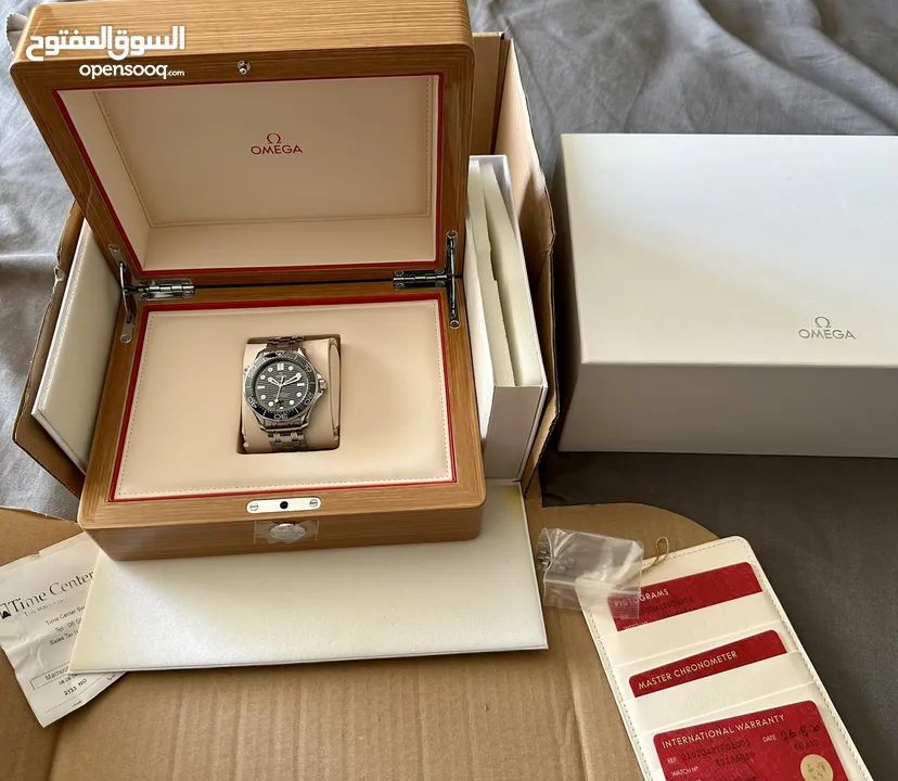 ساعة أوميجا Omega Seamaster